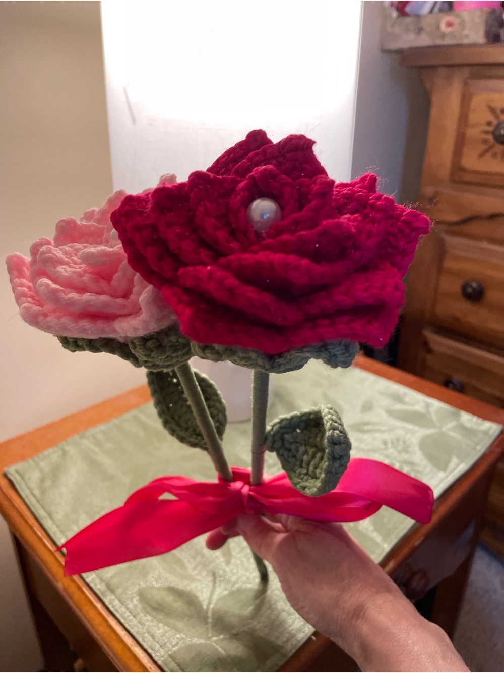 NWOT Crochet Flowers.